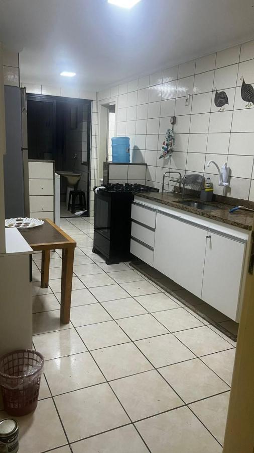 Apartamento 4 Quartos Av Beira Mar Nº 36 - Edif Canto Nobre - Guarapari Es 外观 照片