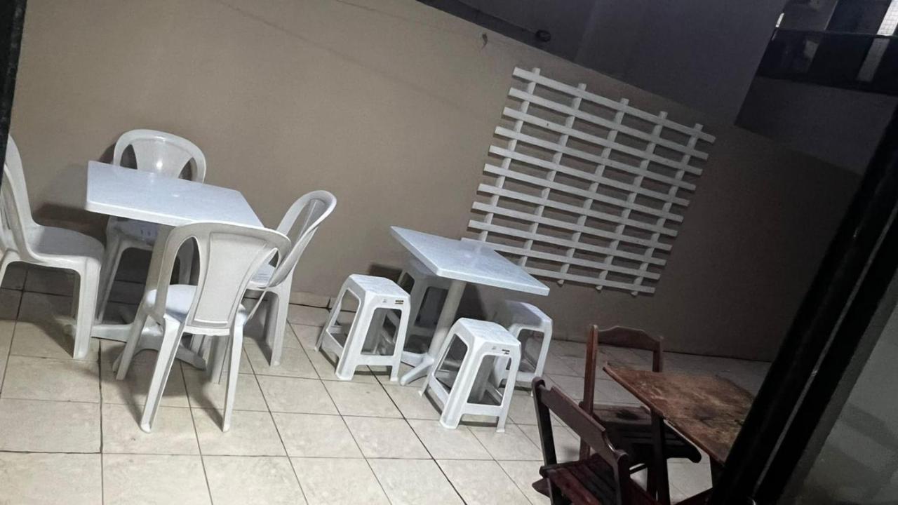 Apartamento 4 Quartos Av Beira Mar Nº 36 - Edif Canto Nobre - Guarapari Es 外观 照片